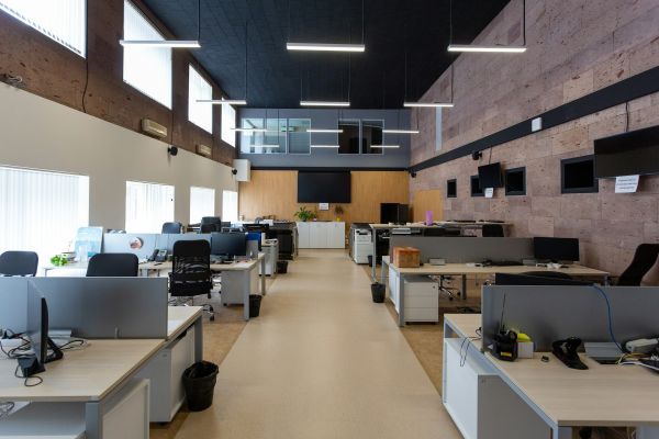 Top 5 cabines insonorisées pour un bureau calme